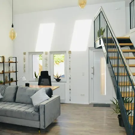 Ganze - Schönes Und Helles Loft In Apartment *